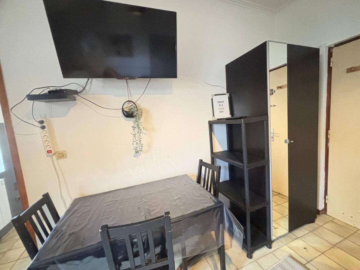 Le Lorrain Wifi Un Sejour A Part Apartment Metz Exterior photo